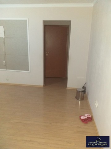 vanzare-apartament-3-camere-confort-2-semidecomandat-la-cheie-in-ploiesti-zona-vest-baraolt-1